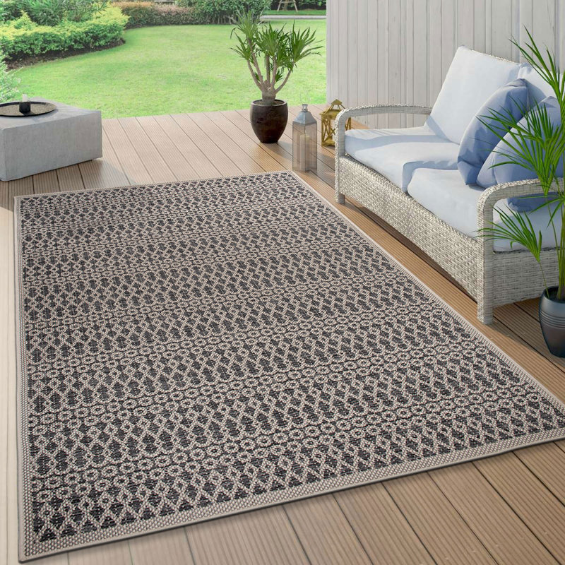 The Twillery Co.® Buckhead Contemporary Trellis Cream/Gray Indoor ...