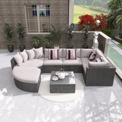 7-Piece Outdoor Wicker Rattan Conversation Set, 6-Seater Patio Sofa Lounger With Colorful Pillows & Tempered Glass Coffee Table, Brown Wicker，Light Gray Cushion