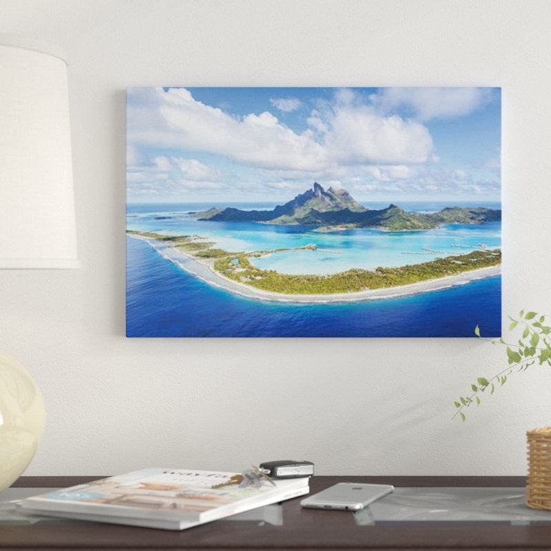 « bora bora island, polynésie française » par matteo colombo, impression sur toile, H 18 po x l 26 po x P 1,5 po