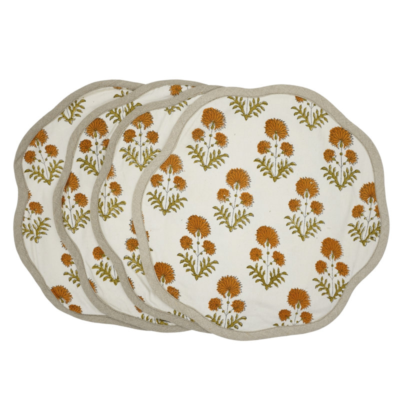 Fabdivine 15"Delicate Scalloped Dining Mats - Rishi