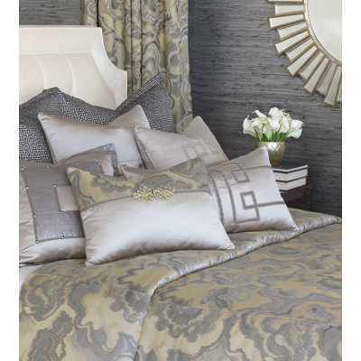 Amal Duvet Cover