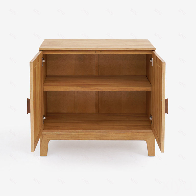 Armoire en chêne naturel