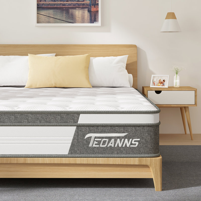 Matelas en mousse à mémoire de forme de 12 po Crystli, Très grand