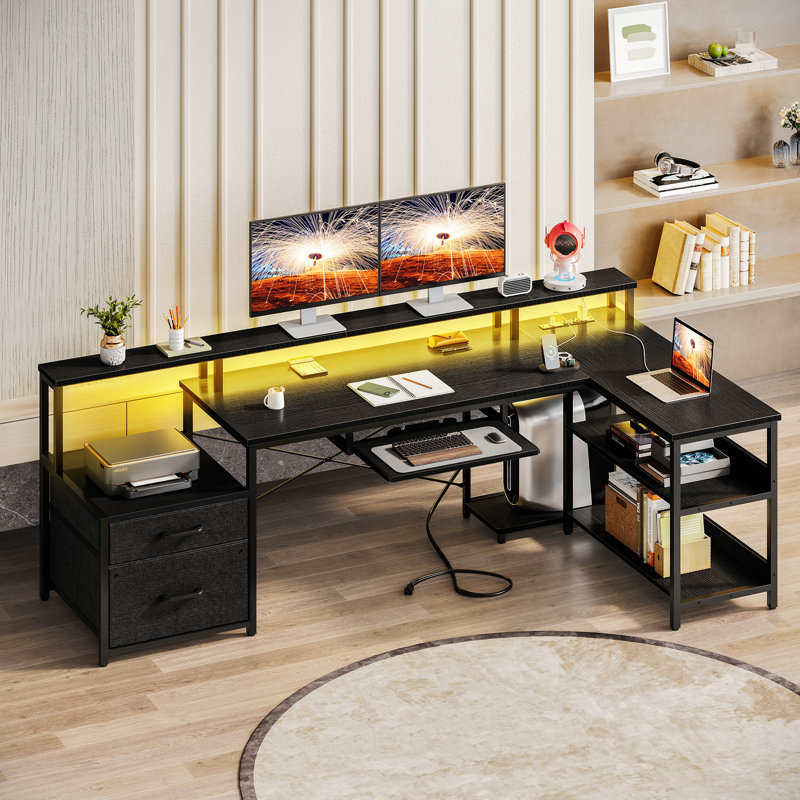 Bureau à DEL en L avec armoire et prises de courant Sholpan, H 35 po x l 67,8 po x P 39,4 po, Noir / Noir