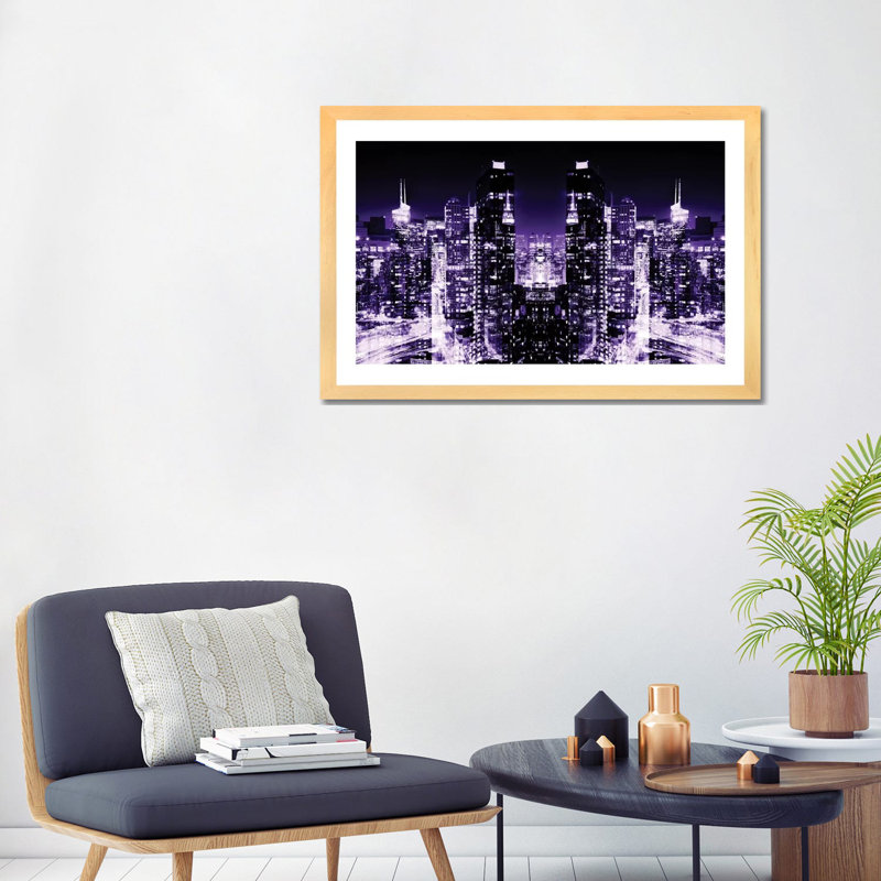 «Skyline at Purple Night» par Philippe Hugonnard - reproduction de photo, Toile avec cadre en bois beige, Blanc