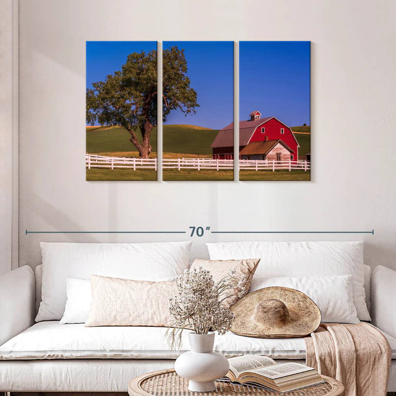 Lilie Palouse Hills Farmouse, 28" H x 45" W