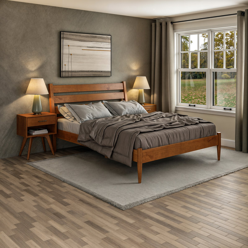 Ashlie Queen Size Solid Wood Bed, Castanho