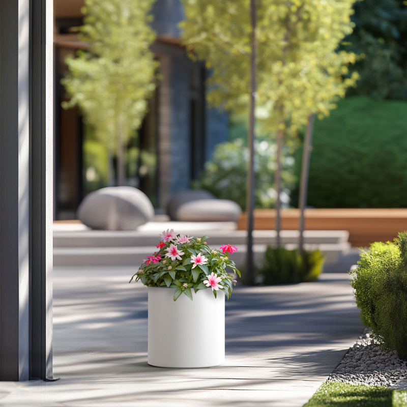 Pot à fleurs en ciment Skogh, Blanc frais, H 16 po x l 16 po x P 16 po