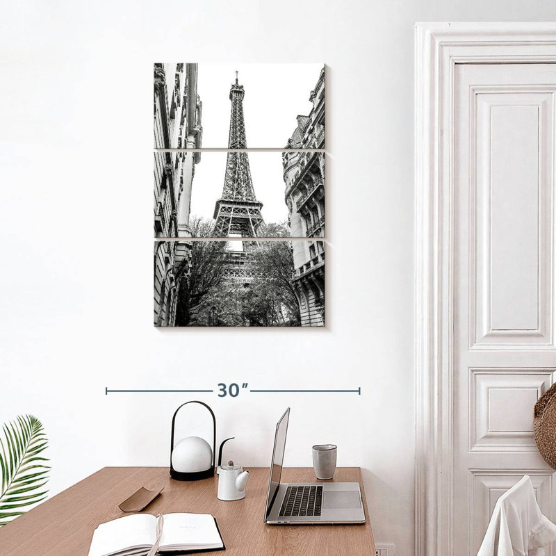 Nicci Monochrome Eiffel Tower I, 32" H x 20" W