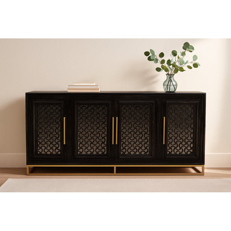 Buffet 4 portes Juno en noir antique avec sculpture traditionnelle sur bois massif