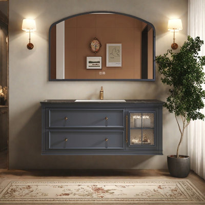 Armoire de salle de bain française