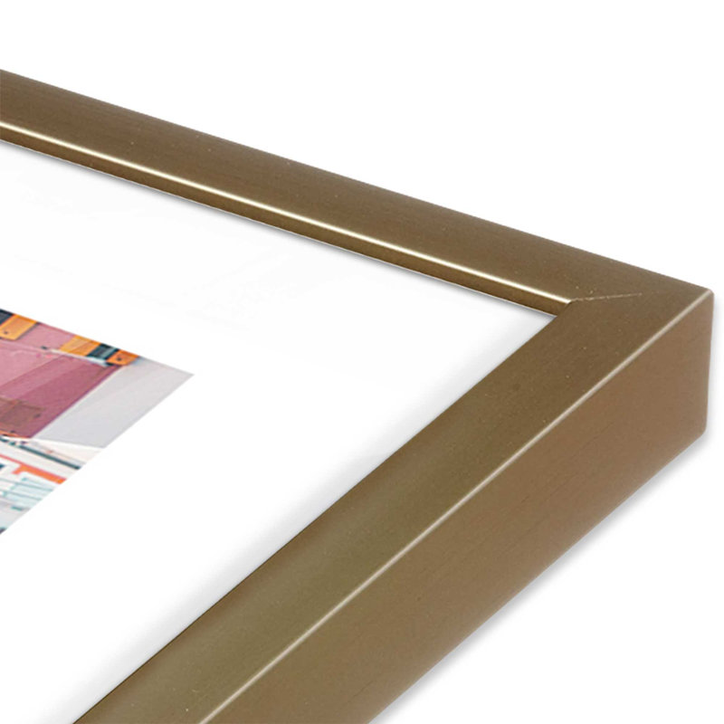 Imprimé pastel, Cadre doré brossé, H 25,25 po x l 37,25 po x P 1,25 po