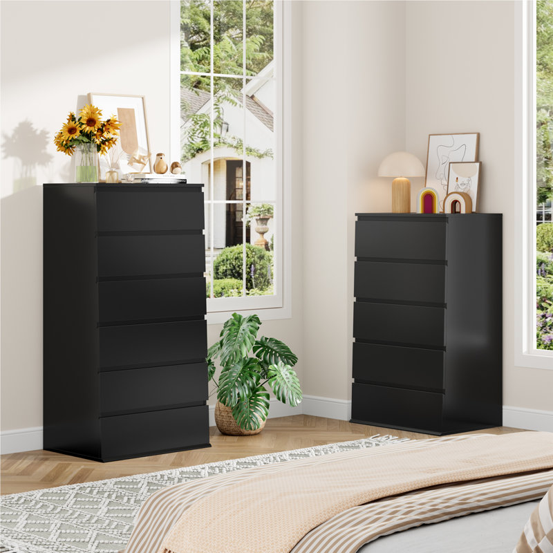 Kristiarn 23.6'' W 6 - Drawer Dresser, Black