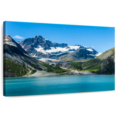Alvord Blue Waters Of Glacier Bay