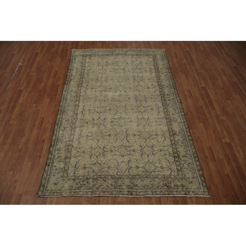 Elegant Beige Distressed Area Rug