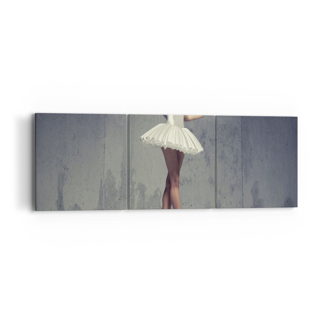 Ballerina Weiße Wand