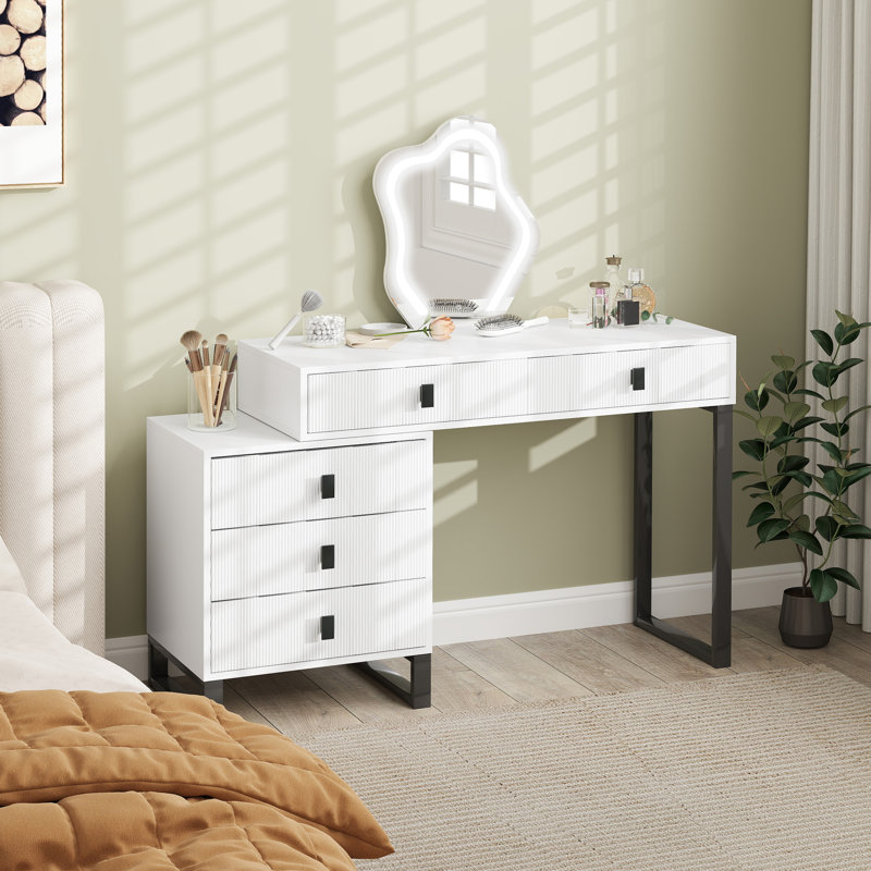 HOMCOM Dressing Table with Leaf Shape Mirror, 100x40cm Tabletop, White