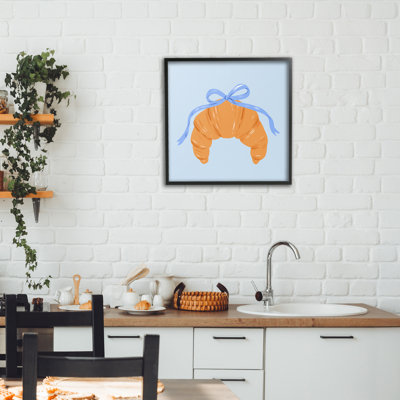 «Blue Bow Croissant», dessin de Krissy Mast
