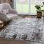 Tapis abstrait brun tissé à la machine-69046116