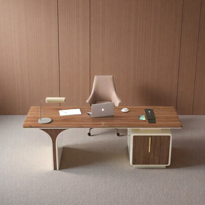 Bureau en bois massif de qualité supérieure