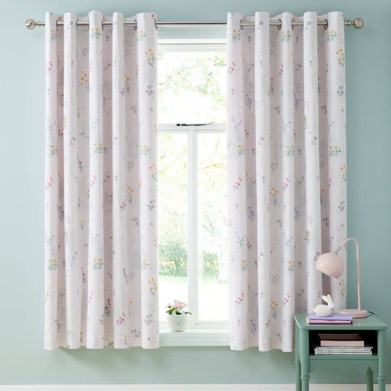 Bunny Tails Ditsy Flowers Fully Reversible Eyelet Curtains