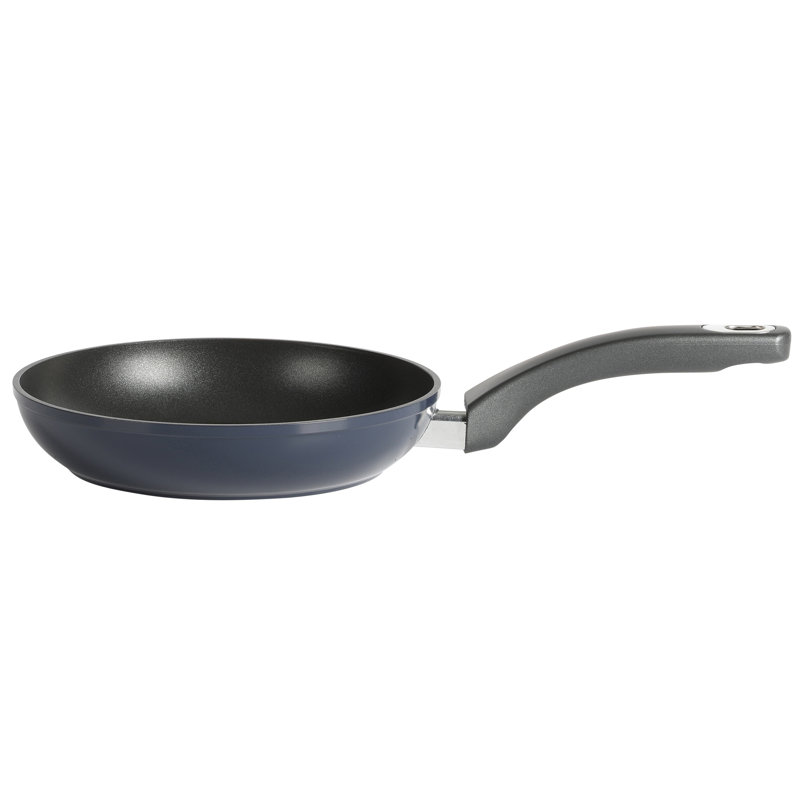 Poêle à frire en aluminium Martha Stewart, 8'', Bleu marine