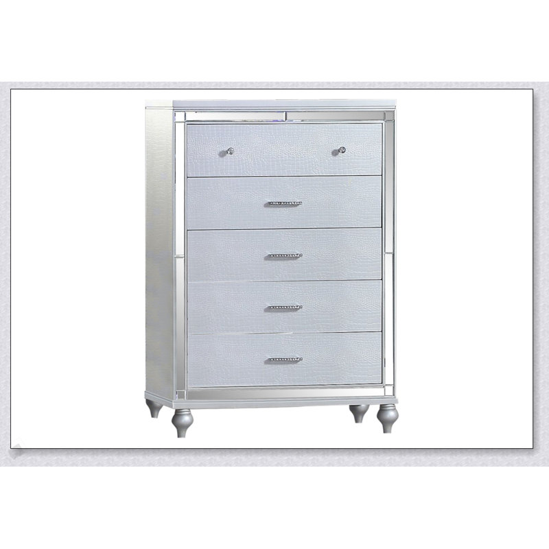 Commode en bois à 5 tiroirs Sterling Silver, Argent argent