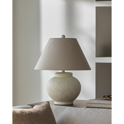 Akhsa Table Lamp