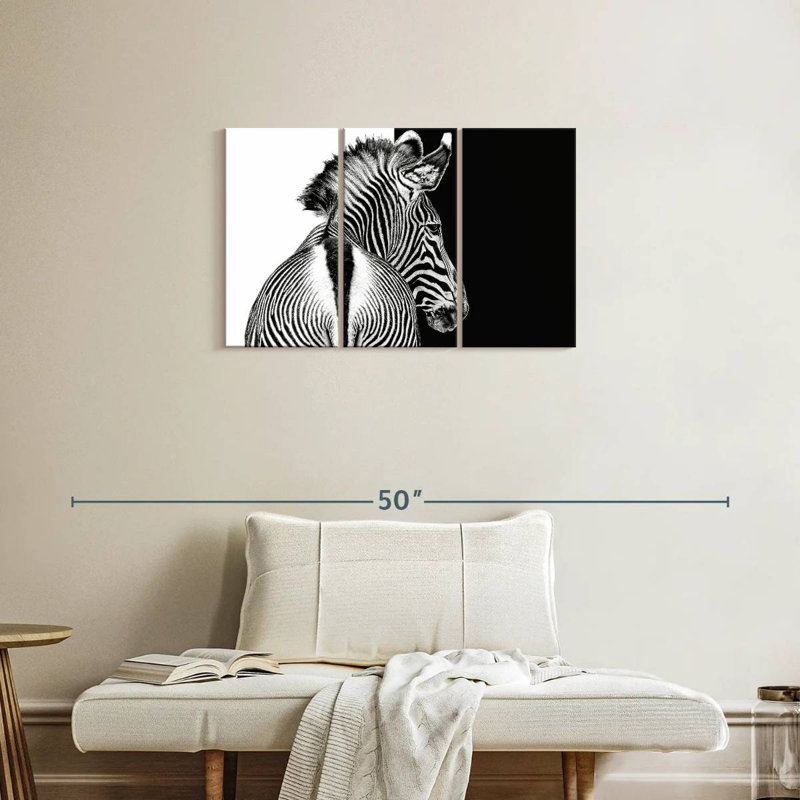 Brampt Zebra Contrast, 20" H x 33" W