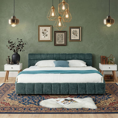 Très grand lit tapissier en chenille de 31 po de hauteur et 81 po de large avec tiroirs de rangement