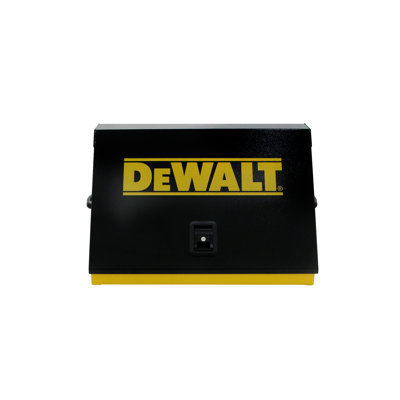 Boîte à outils triangulaire 30 po x 15 po DeWalt (acier, noir)
