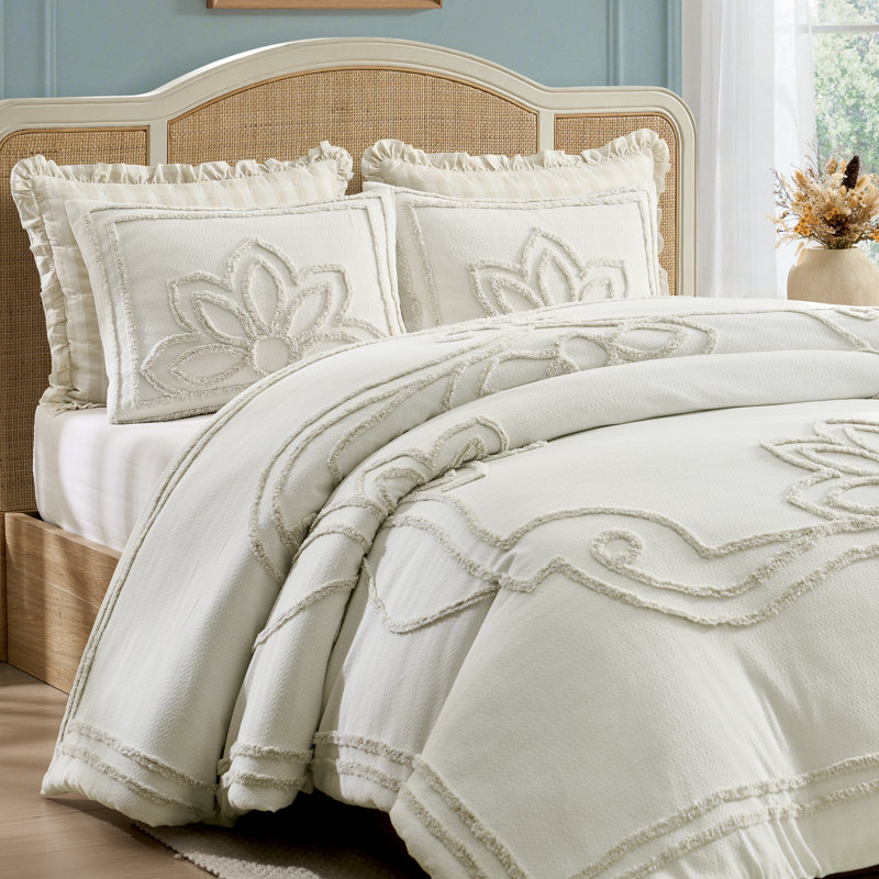Peri Home Maya Medallion Comforter Set, King