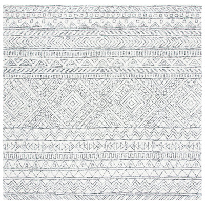 Wenzel Hand Tufted Wool Southwestern Rug