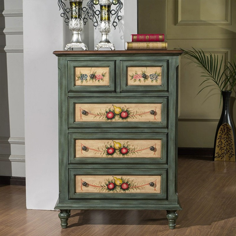 Armoire décorative en bois manufacturé