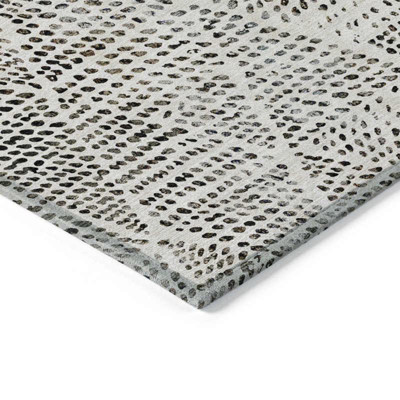 Jurnee Washable Geometric Indoor / Outdoor Rug, Rectangle 9' x 12'