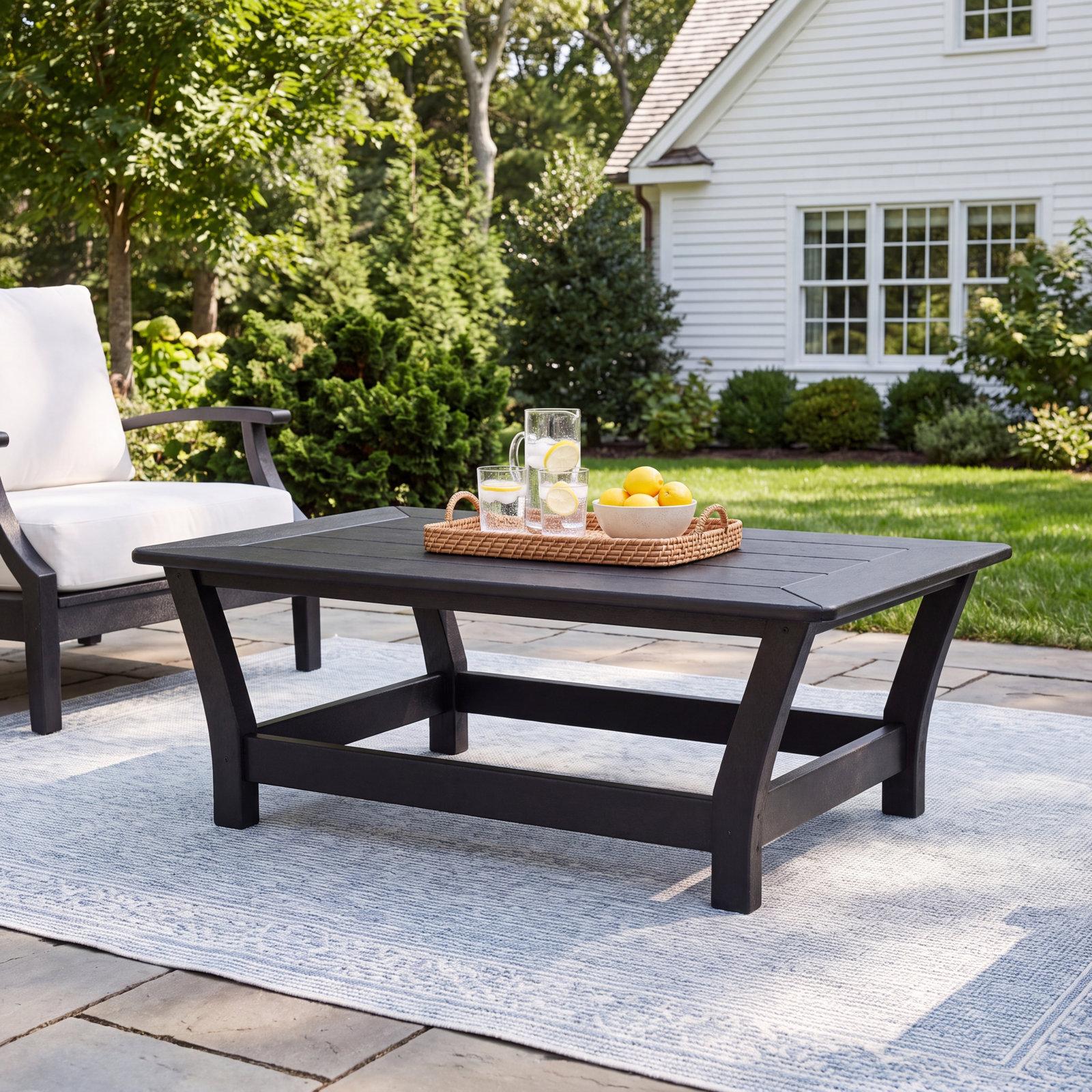 POLYWOOD® Harbour 27" Patio Table, Black