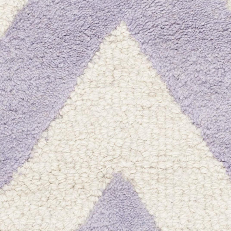 Sanyla Hand Tufted Wool Chevron Rug, Rectangle 2'6" x 4'