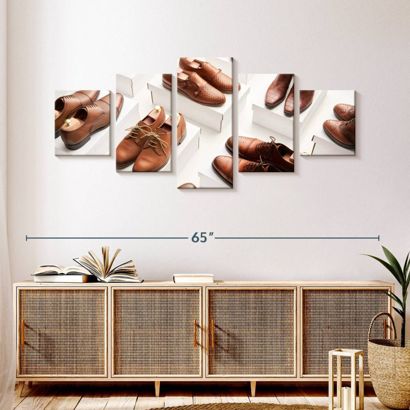 Classic Brown Shoes, H 24 po x l 55 po