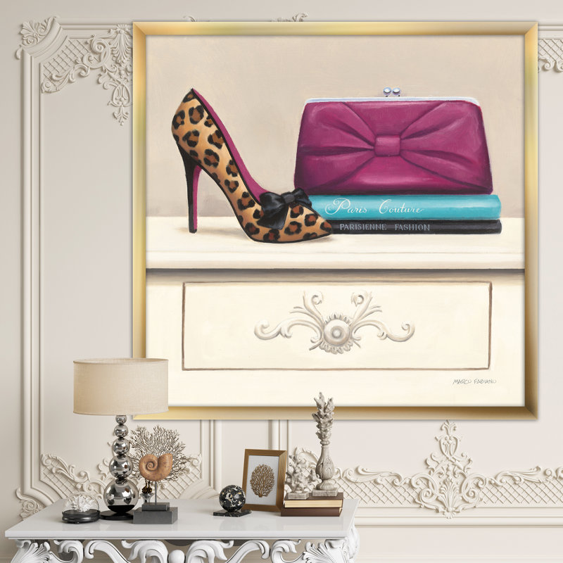 «Fashion and Glam Avenue High Heels I», reproduction sur toile encadrée, H 16 po x l 16 po x P 1 po, Cadre doré