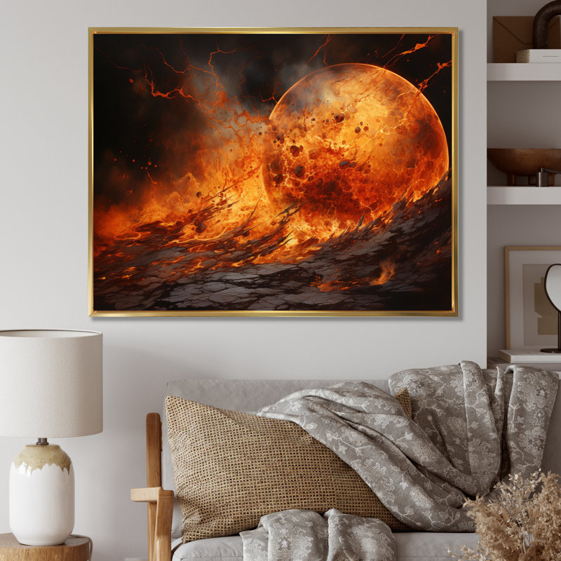Planète Io Fiery II sur toile, Cadre flottant doré, H 12 po x l 20 po x P 1 po