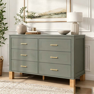 Armoire de rangement moderne avec poignées en métal et pieds en bois massif