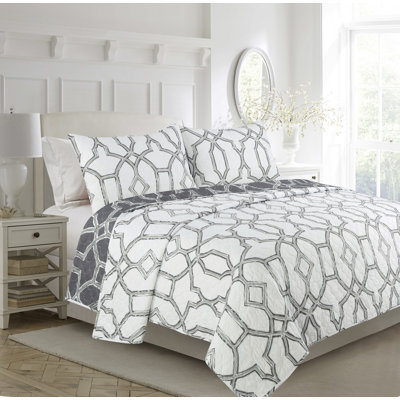 Geometric Shapes Quilt