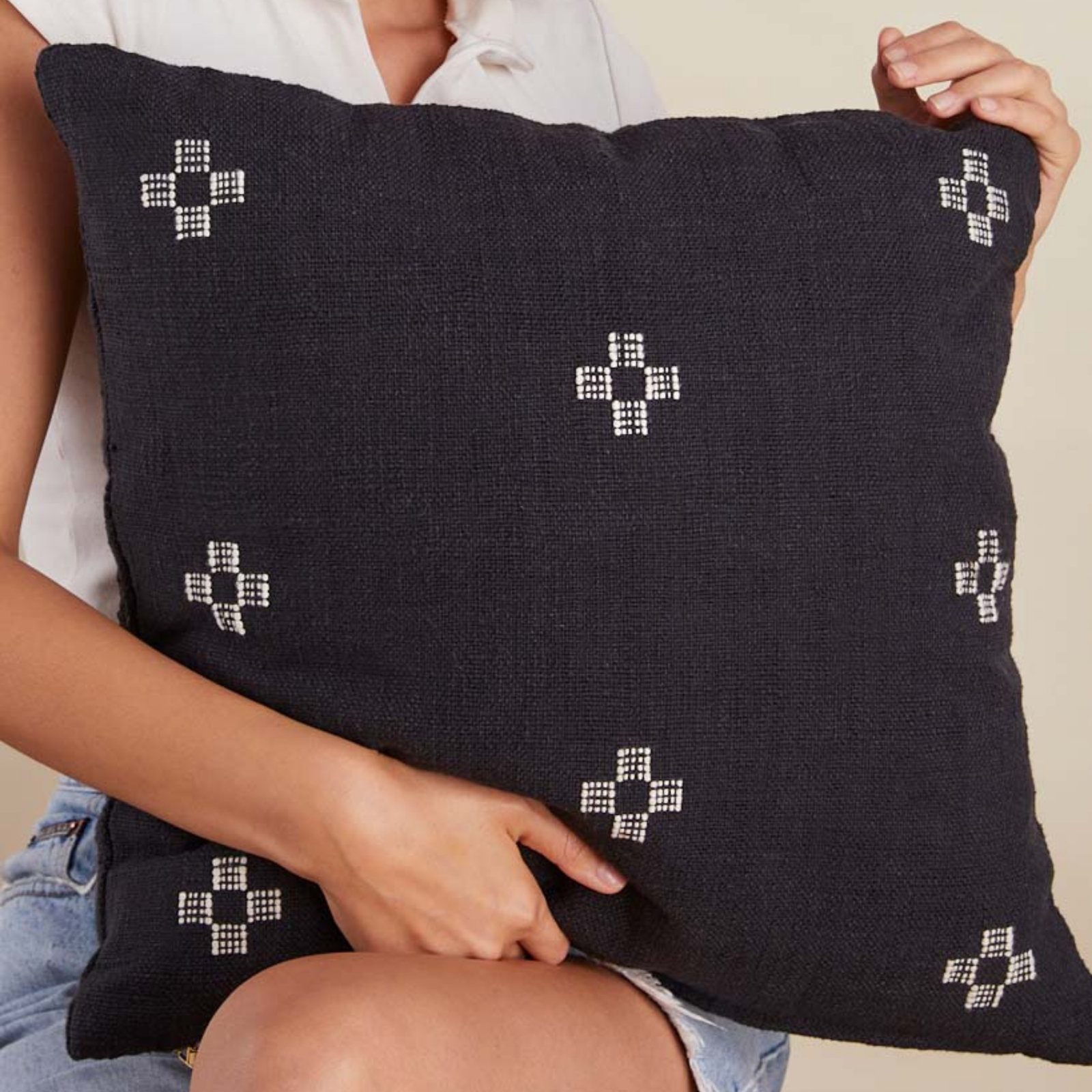 20" x 20" Cotton Pillow Cover, Black