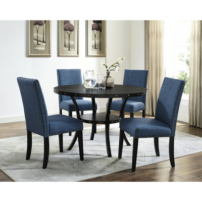 Table de salle à manger en bois, 5 chaises avec têtes de clou en tissu bleu, pieds de table ronds en métal et apparence de bois, mobilier de chambre pour 4 personnes, chaise avec structure en bois et lin, 4 chaises rembourrées