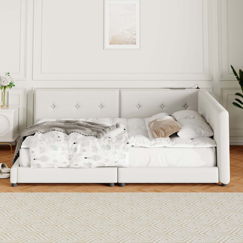 Upholstered Queen Size Platform Bed