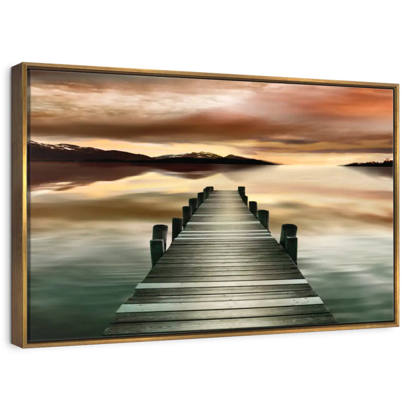 Jetée au coucher du soleil, Cadre flottant doré, 37 po x 25 po