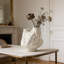 Vase décoratif en céramique blanche, joli petit vase à fleurs blanches pour la décoration intérieure, vases décoratifs en céramique de style bohème d'inspiration nordique moderne