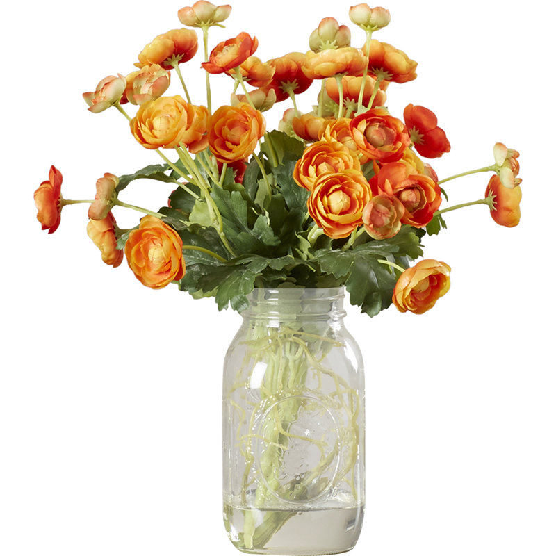 Renoncule artificielle dans un vase