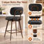 Tabourets de bar Nidovia 63,5 cm (25 po) de hauteur comptoir, pivotants à 360°, dossier bas, revêtement en similicuir, assise rembourrée, pieds en métal et repose-pieds.-883514048-883514054