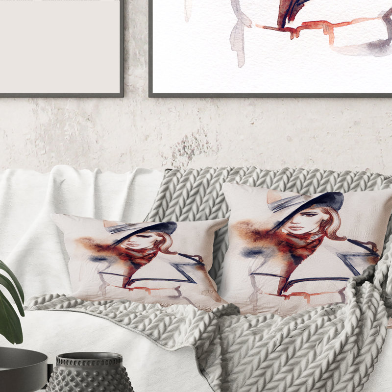 Mode Portrait d'une femme avec housse de coussin carré et insert, 16" x 16"